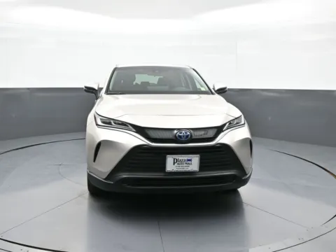 Photos of 2024 Toyota Venza LE for sale in Brooklyn, NY at Plaza Kia