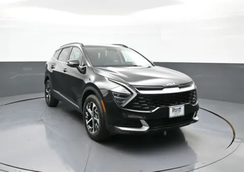 Another view of 2025 Kia Sportage Hybrid EX for sale in Brooklyn, NY at Plaza Kia