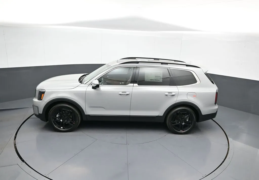 2025 Kia Telluride SX X-Line - Photo 43