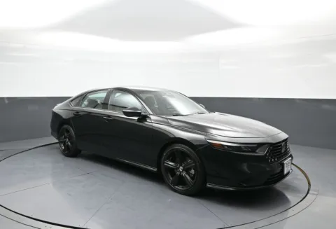 More photos of 2023 Honda Accord Hybrid Sport-L at Plaza Kia, NY