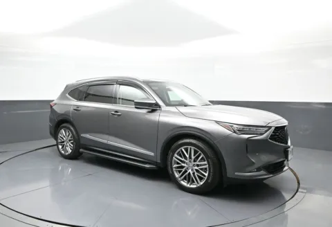 More photos of 2022 Acura MDX Advance at Plaza Kia, NY