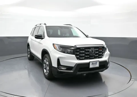 Another view of 2023 Honda Passport TrailSport for sale in Brooklyn, NY at Plaza Kia