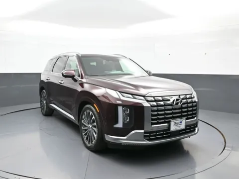 Another view of 2024 Hyundai Palisade Calligraphy for sale in Brooklyn, NY at Plaza Kia