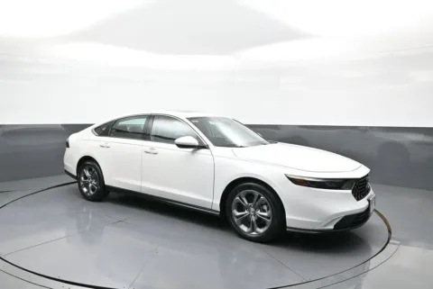 More photos of 2024 Honda Accord EX at Plaza Kia, NY