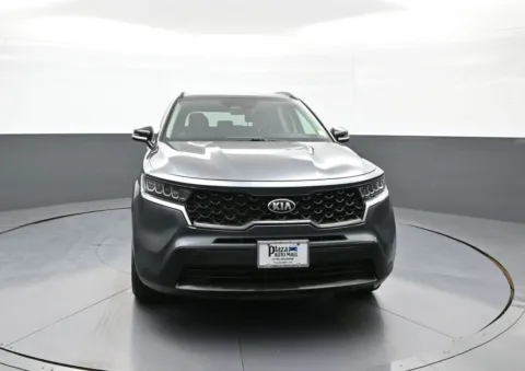Photos of 2021 Kia Sorento S for sale in Brooklyn, NY at Plaza Kia