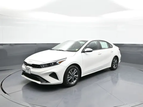 White 2023 Kia Forte LXS for sale in Brooklyn, NY
