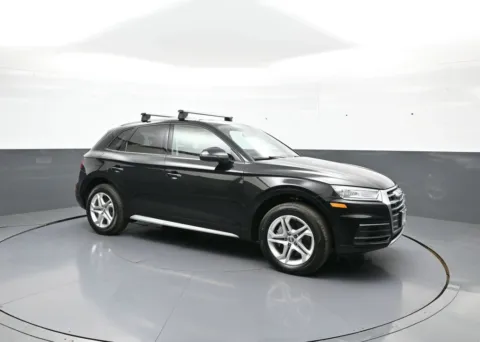 More photos of 2018 Audi Q5 2.0T at Plaza Kia, NY