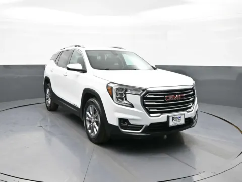 Photos of 2022 GMC Terrain SLT for sale in Brooklyn, NY at Plaza Kia