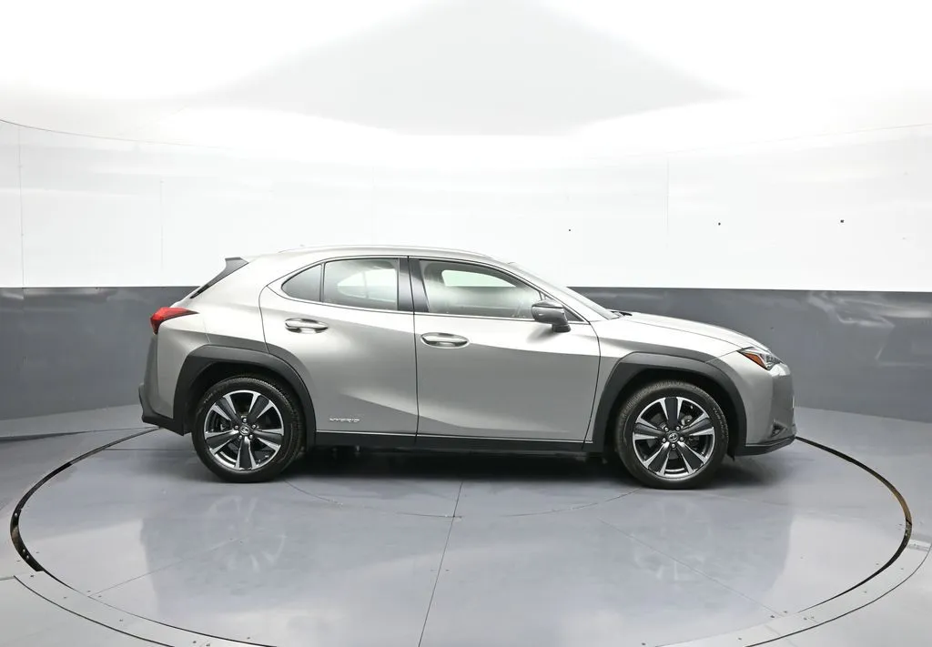 Used 2020 Lexus UX 250h Base for sale in Brooklyn, NY at Plaza Kia