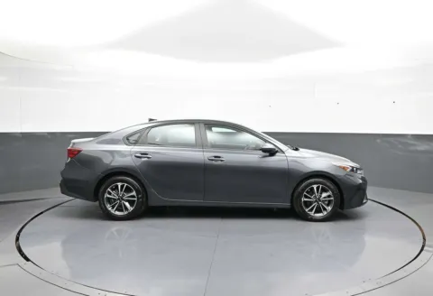 More photos of 2024 Kia Forte LXS at Plaza Kia, NY