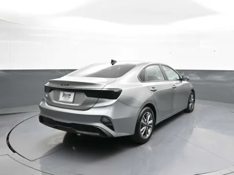 More photos of 2022 Kia Forte LXS at Plaza Kia, NY