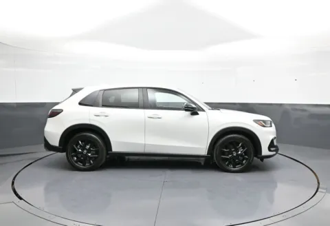 More photos of 2024 Honda HR-V Sport at Plaza Kia, NY