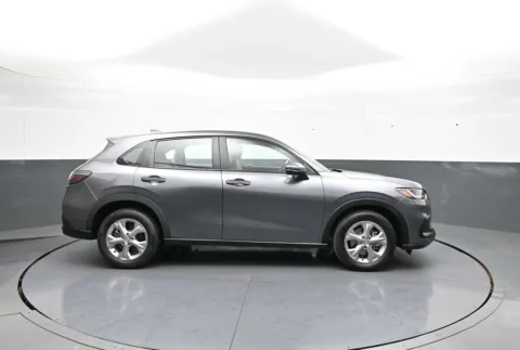 More photos of 2024 Honda HR-V LX at Plaza Kia, NY