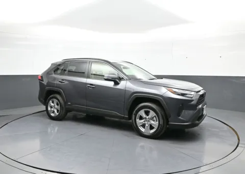 More photos of 2025 Toyota RAV4 Hybrid XLE at Plaza Kia, NY