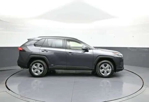 More photos of 2025 Toyota RAV4 Hybrid XLE at Plaza Kia, NY