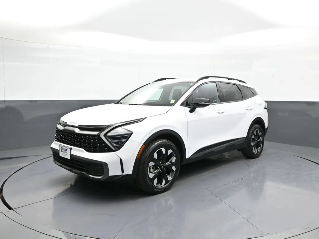 White 2024 Kia Sportage X-Line for sale in Brooklyn, NY