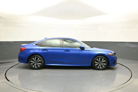 More photos of 2024 Honda Civic EX at Plaza Kia, NY