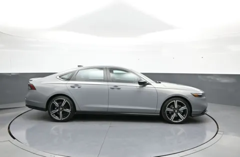 More photos of 2024 Honda Accord Hybrid Sport at Plaza Kia, NY