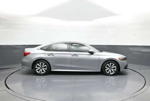 More photos of 2024 Honda Civic LX at Plaza Kia, NY