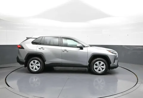 More photos of 2023 Toyota RAV4 LE at Plaza Kia, NY