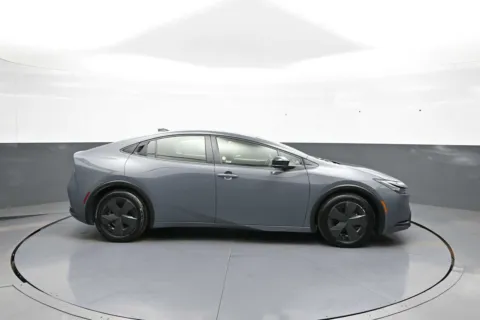 More photos of 2025 Toyota Prius LE at Plaza Kia, NY