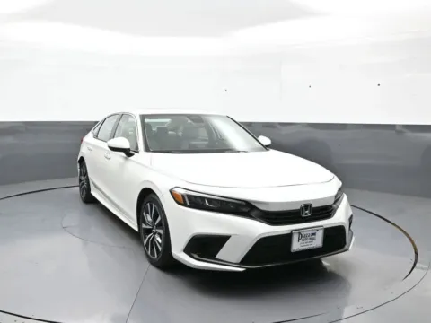 Another view of 2024 Honda Civic EX for sale in Brooklyn, NY at Plaza Kia