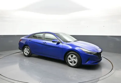 Another view of 2023 Hyundai Elantra SE for sale in Brooklyn, NY at Plaza Kia