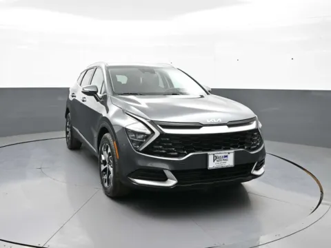 Another view of 2023 Kia Sportage Hybrid EX for sale in Brooklyn, NY at Plaza Kia