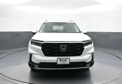White 2023 Honda Pilot Elite for sale in Brooklyn, NY