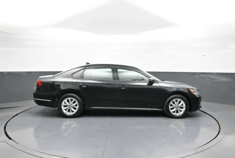 More photos of 2018 Volkswagen Passat 2.0T S at Plaza Kia, NY