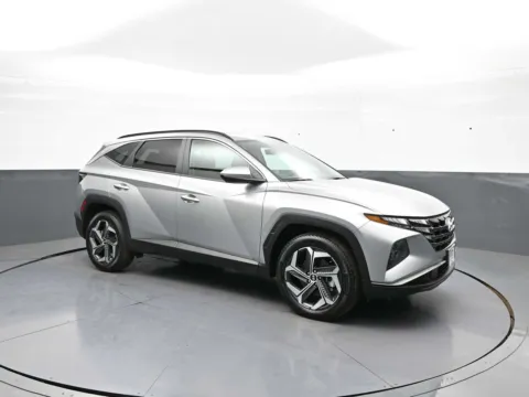 More photos of 2024 Hyundai Tucson SEL at Plaza Kia, NY