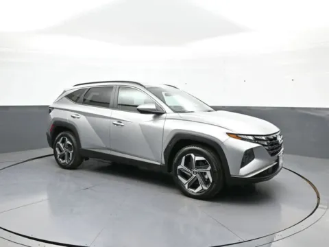More photos of 2024 Hyundai Tucson SEL at Plaza Kia, NY