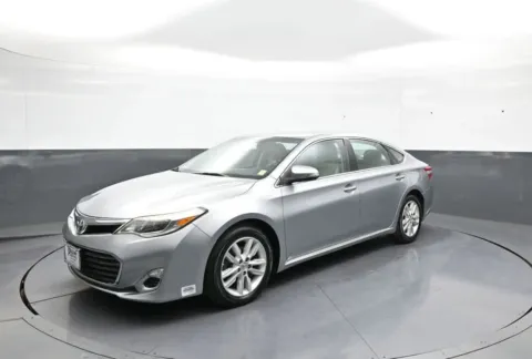 Silver 2015 Toyota Avalon XLE for sale in Brooklyn, NY