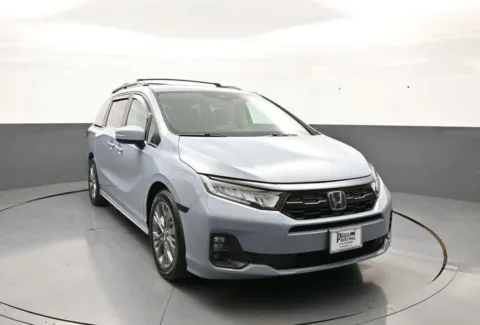 Photos of 2025 Honda Odyssey Touring for sale in Brooklyn, NY at Plaza Kia