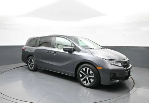 More photos of 2025 Honda Odyssey EX-L at Plaza Kia, NY