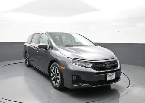 More photos of 2025 Honda Odyssey EX-L at Plaza Kia, NY
