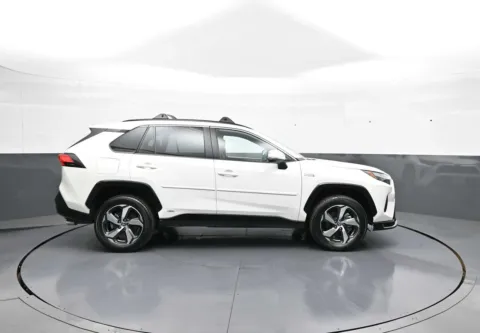 More photos of 2023 Toyota RAV4 Prime SE at Plaza Kia, NY