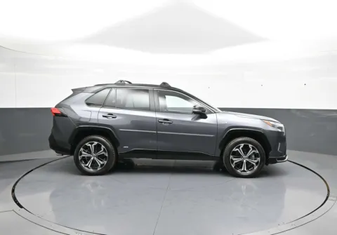 More photos of 2023 Toyota RAV4 Prime XSE at Plaza Kia, NY