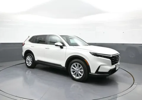 More photos of 2024 Honda CR-V EX-L at Plaza Kia, NY