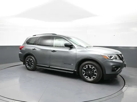 More photos of 2020 Nissan Pathfinder SV at Plaza Kia, NY