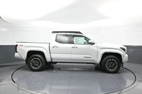 More photos of 2024 Toyota Tacoma TRD Sport at Plaza Toyota, NY