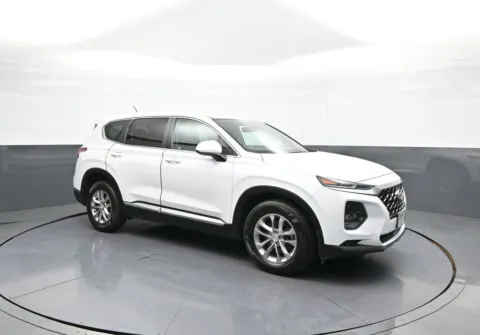 More photos of 2020 Hyundai Santa Fe SE at Plaza Toyota, NY