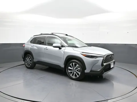 More photos of 2023 Toyota Corolla Cross XLE at Plaza Toyota, NY