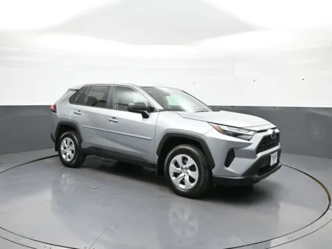 More photos of 2024 Toyota RAV4 LE at Plaza Toyota, NY