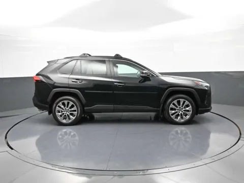 More photos of 2022 Toyota RAV4 Limited at Plaza Toyota, NY