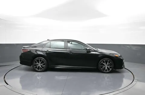 More photos of 2024 Toyota Camry SE at Plaza Toyota, NY