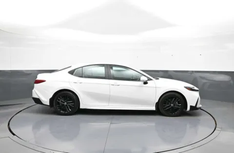 More photos of 2025 Toyota Camry SE at Plaza Toyota, NY