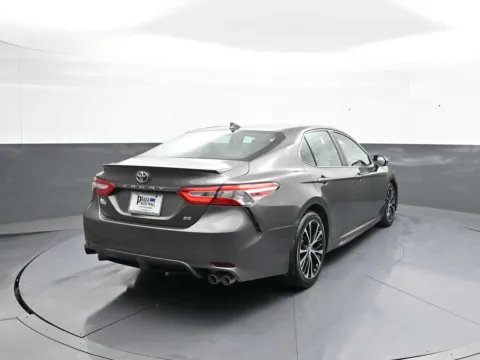 More photos of 2020 Toyota Camry SE at Plaza Toyota, NY