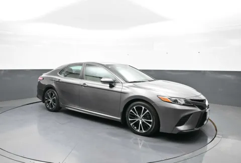Another view of 2020 Toyota Camry SE for sale in Brooklyn, NY at Plaza Toyota