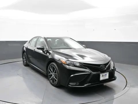 Another view of 2024 Toyota Camry SE for sale in Brooklyn, NY at Plaza Toyota
